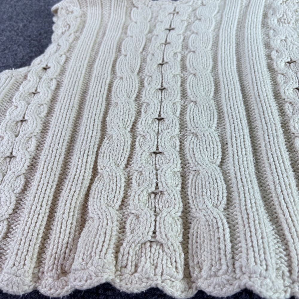 Old Navy Sweater Vest Womens S Cream Silk Cotton Cable Knit Vintage 90s Boxy Y2K - Picture 2 of 6